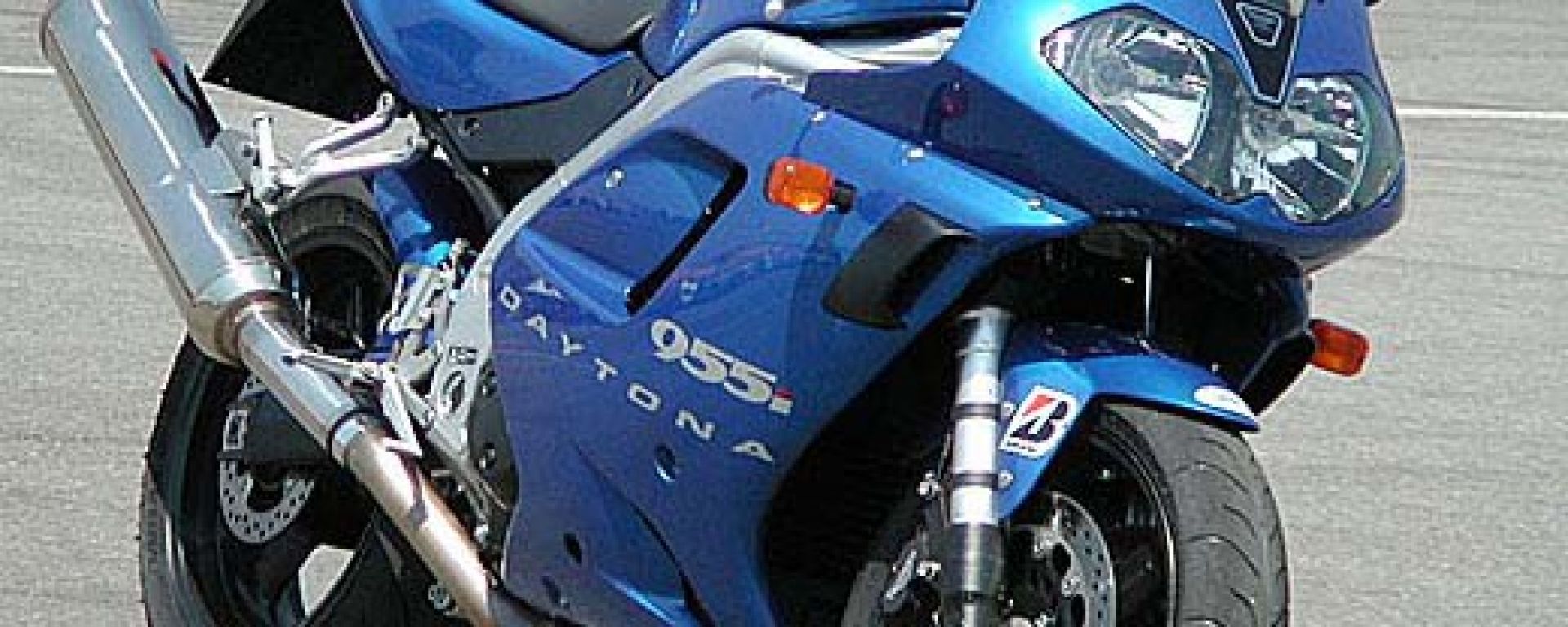 Prova su strada Triumph Daytona 955i my 2001 MotorBox