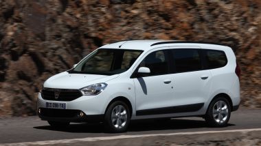 Lodgy dacia prezzi