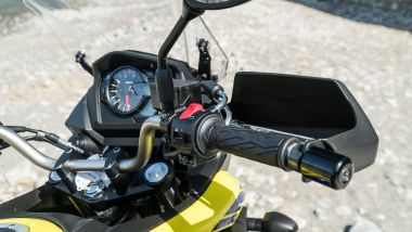 Suzuki V Strom 650 XT Prova Come Va Pregi Difetti Prezzo