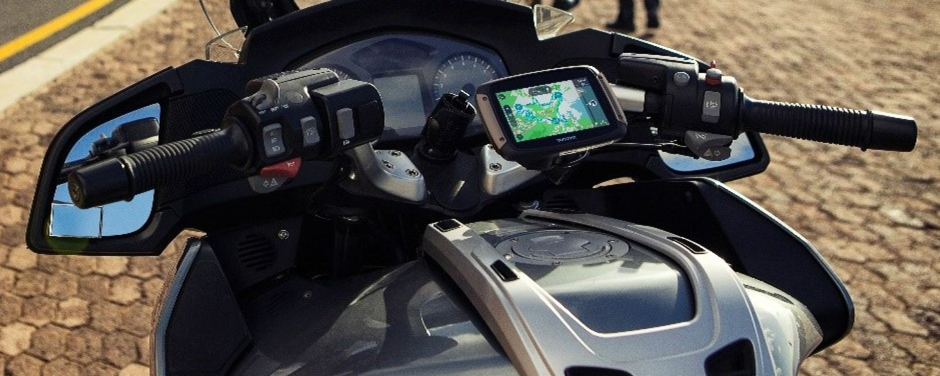 2017 Ktm 450 >> Navigatori GPS: TomTom Rider 42, 420 e 450: i nuovi navigatori GPS da moto - MotorBox 2017 Ktm 450 >> Navigatori GPS: TomTom Rider 42, 420 e 450: i nuovi navigatori GPS da moto - MotorBox