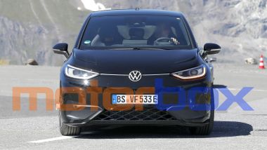 Foto Spia Di Volkswagen ID 3 GTX La Media Elettrica Ad Alte Prestazioni