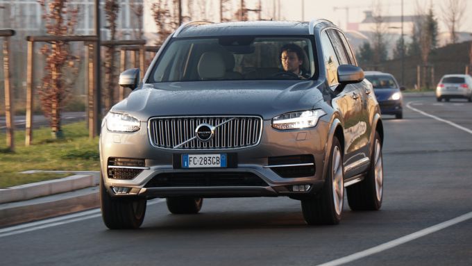 Prove Su Strada Auto Video E Saloni Listini Quotazioni