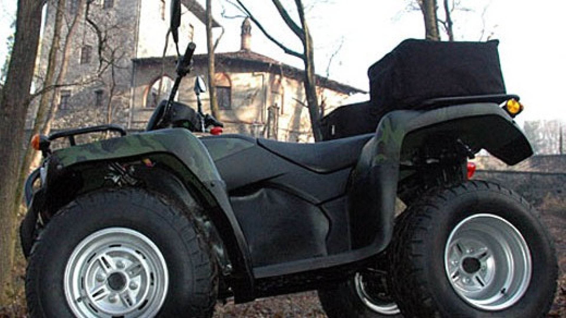 Anteprima Geo Quad Zero Emission MotorBox