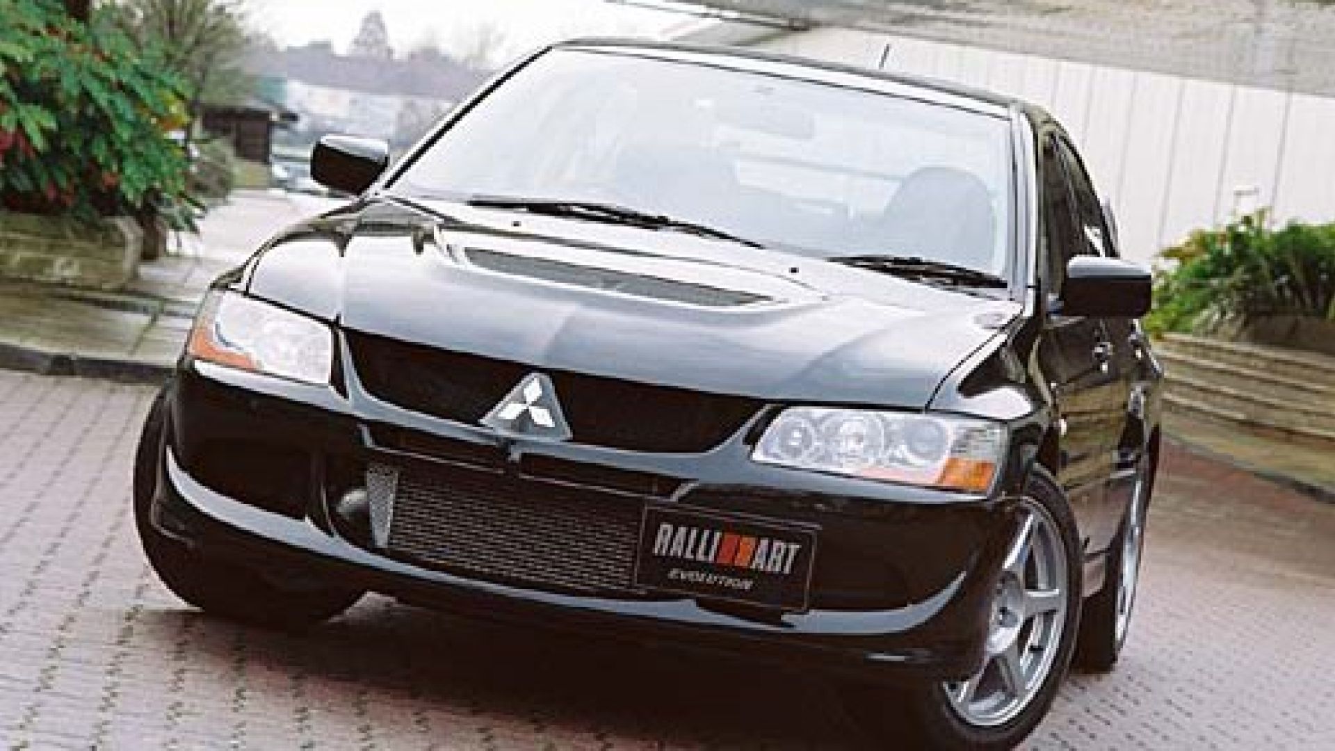 Mitsubishi 96. Мицубиси Лансер 8. Mitsubishi Lancer 5. Mitsubishi Lancer Evolution 8 поколения. Митсубиси ланцер 5.