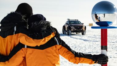 10 mesi sono serviti a Chris e Julie Ramsey per andare dal Polo Nord al Polo Sud in auto elettrica