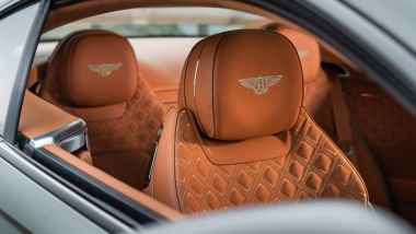 20 anni di Bentley Continental GT: i poggiatesta goffrati (2023)