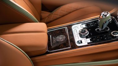 20 anni di Bentley Continental GT: la console centrale (2023)