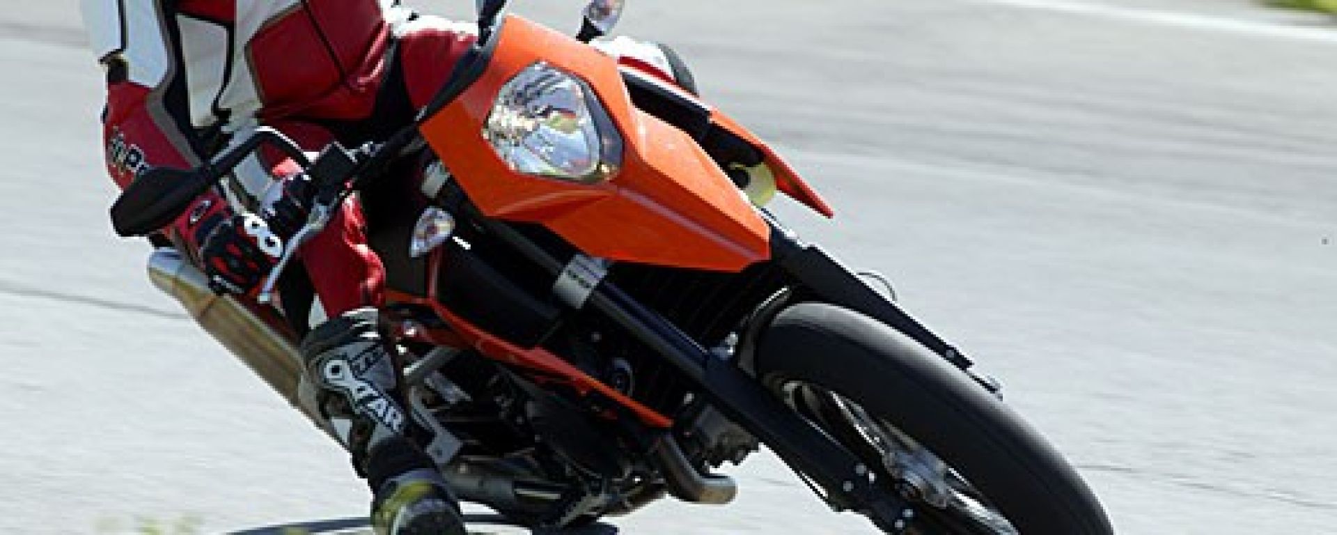 KTM SM 690 - MotorBox