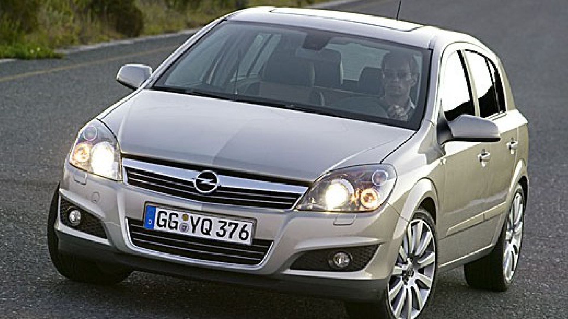 Опель хэтчбек 2007. Opel Astra h 2007. Opel Astra 2007 седан. Opel Astra h 2006 седан.