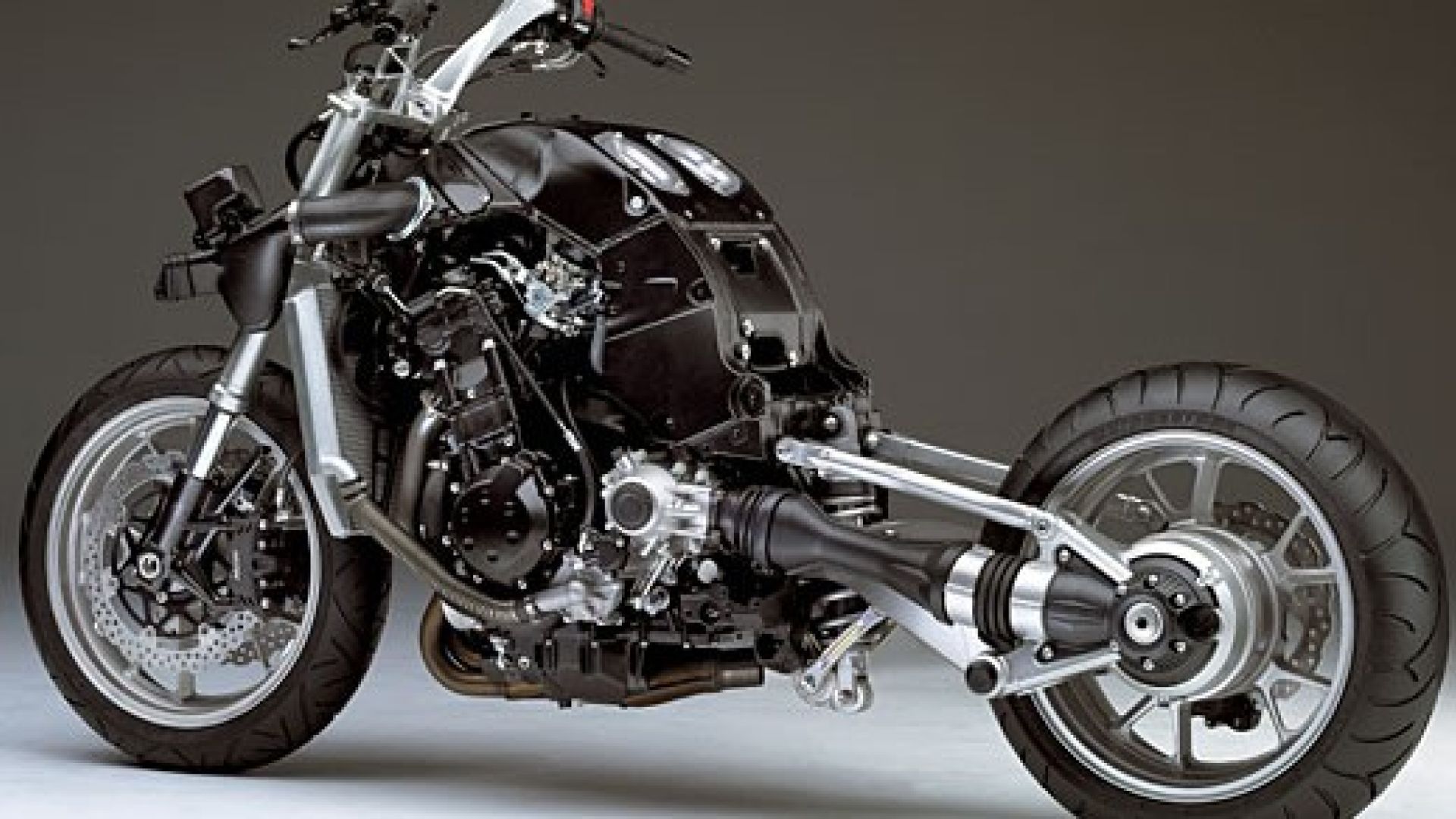 Удлиненные мотоциклы. Мотоцикл Кавасаки с карданным приводом. Мотоцикл Kawasaki gtr1400 рама. Kawasaki GTR 1400. Рама GTR 1400.