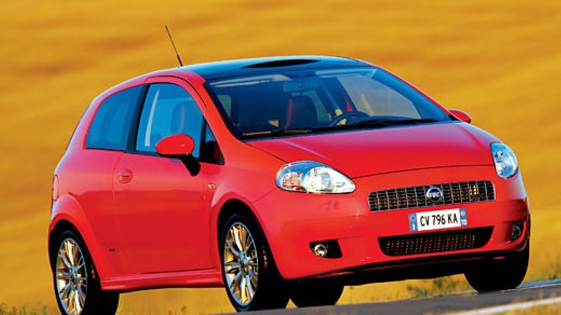 Recensione Fiat Grande Punto - opinioni prova auto lettore Peppe75RG 