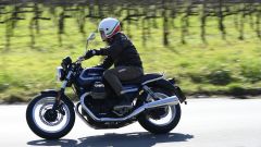 Moto Guzzi V7 850 2021 - listino