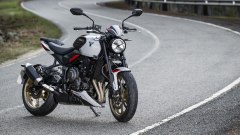 Trident 800
