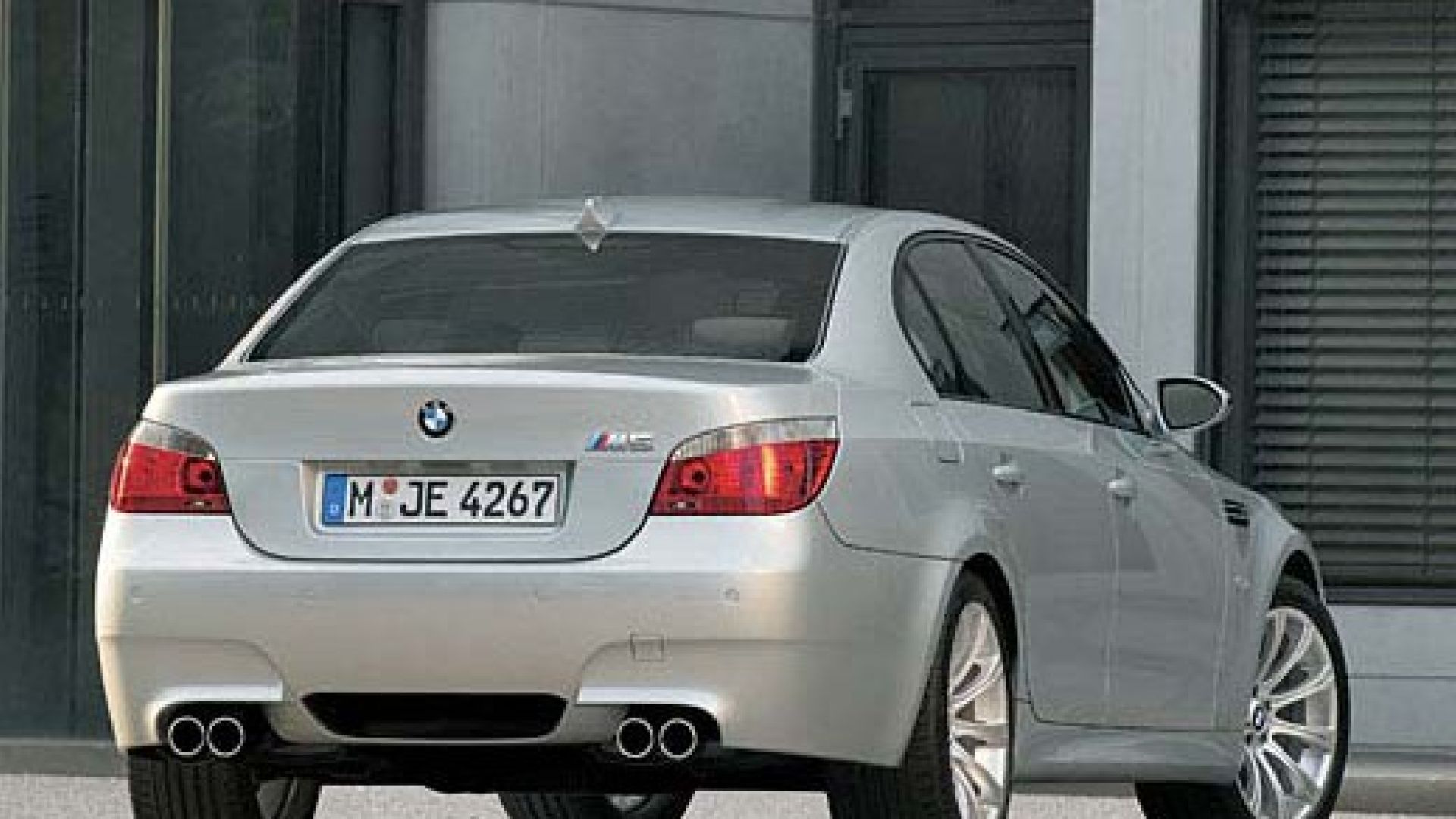 М5 зад. БМВ 5 е60. BMW m5 e60. BMW 5 Series (e60).