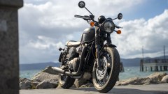 Bonneville T120