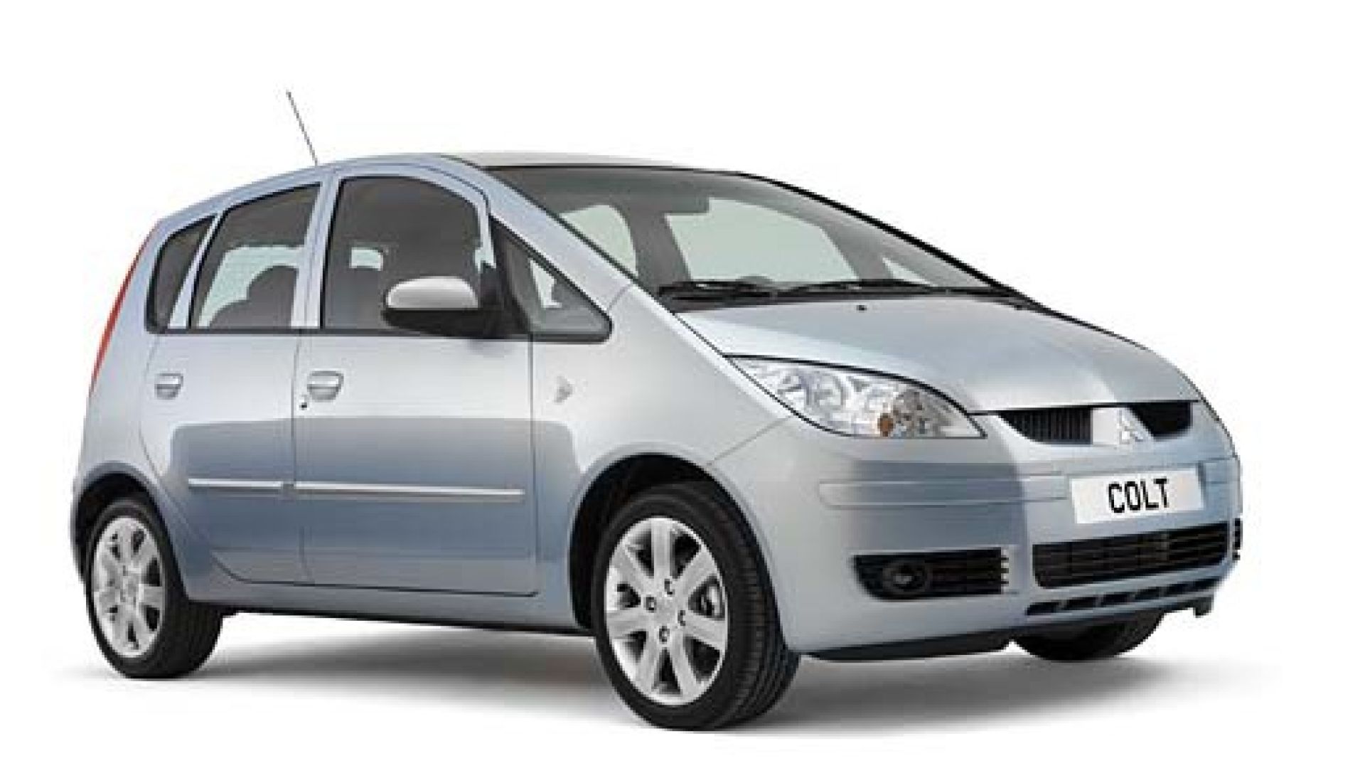 Mitsubishi colt 2004 года