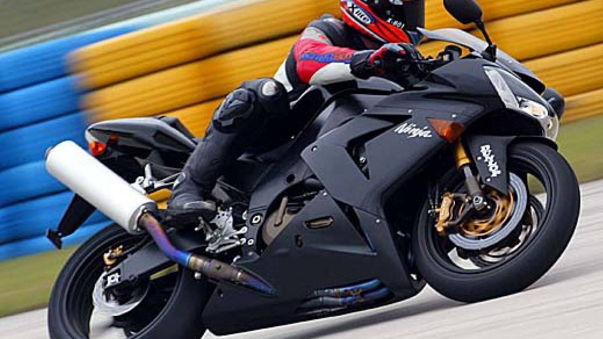 Prova su strada | In sella a: Kawasaki ZX-10R