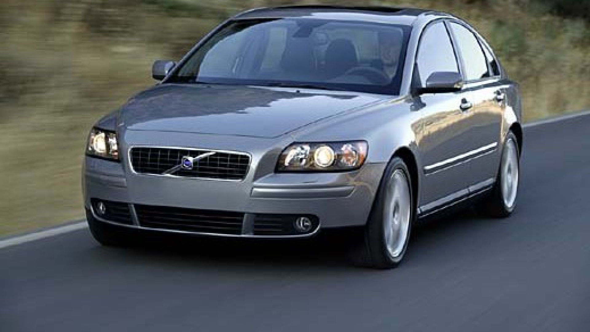 Купить вольво 1 поколения. Volvo s40 2004. Вольво s40 дорест. Volvo s40 2004-2012. Вольво s40 1 поколение.