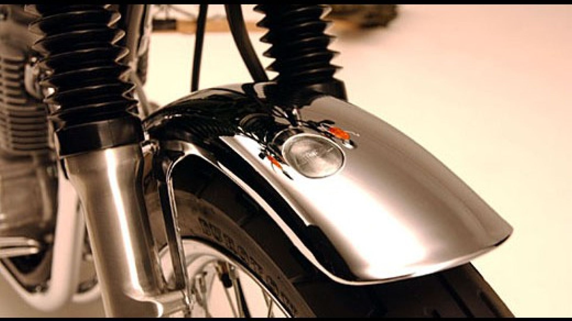  Honda CB 400 SS  MotorBox