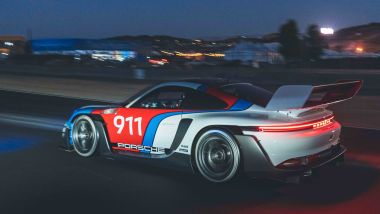 911 GT3 R rennsport: solo pista e niente regole