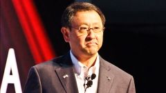 Vendita auto elettriche a rilento, ex CEO Toyota: "Avevo ragione"