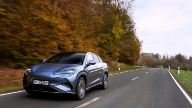 Al volante della BYD Sealion 7