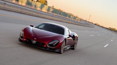 Alfa 33 Stradale testa la top speed in pista