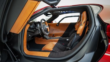 Alfa Romeo 33 Stradale: l'abitacolo su misura del modello consegnato negli Stati Uniti