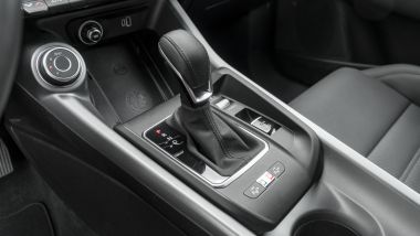 Alfa Romeo Tonale Hybrid: la console centrale