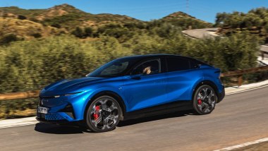 Alpine A390: un piacere di guida che riflette il DNA sportivo della casa francese
