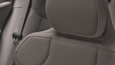 Altoparlanti B&amp;W integrati nelle... orecchie