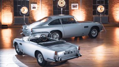 Aston Martin DB5 Junior: l'auto di James Bond elettrica e in scala ridotta