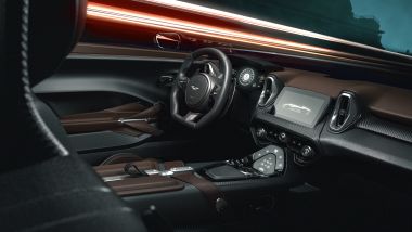 Aston Martin DBR22: gli interni