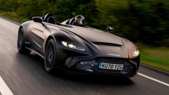 Aston Martin V12 Speedster (2021): motore, prestazioni, prezzo