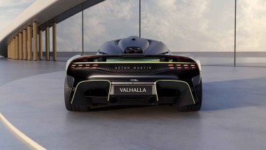 Aston Martin Valhalla Spider: a Gaydon pensano alla supercar con tetto rimovibile