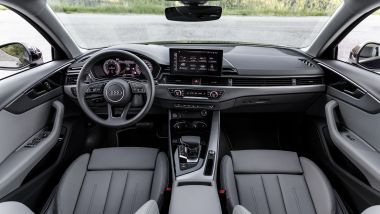 Audi A4 Avant 2021: gli interni