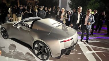 Audi Concept C: il CEO di Audi Gernot Dollner (sx) e il capo del design Massimo Frascella (dx)