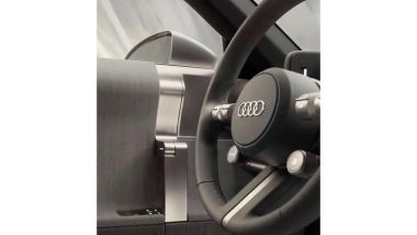Audi Concept C: interni essenziali e spaziosi, ma dominati dall'alto tasso di tecnologia