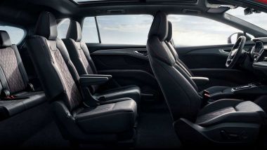 Audi Q5 e-tron, interni a 7 posti