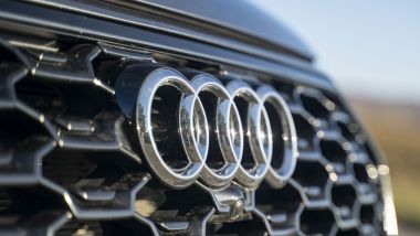 Audi Q5 Sportback 55 TFSI e, four rings in the large front grille