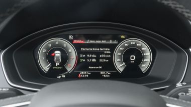 Audi Q5 Sportback 55 TFSI e, il cruscotto digitale