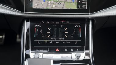 Audi Q8 50 TDI, comandi del climatizzatore