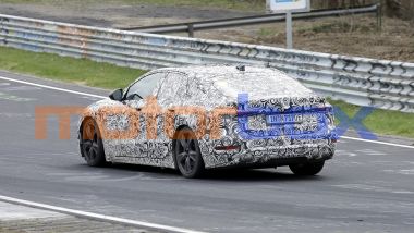 Audi RS6 elettrica: i collaudi dei muletti al Nurburgring