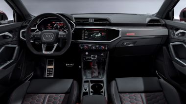 Audi RSQ3: l'abitacolo