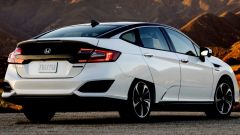 Auto a idrogeno fuel cell: Toyota investe, Honda disinveste