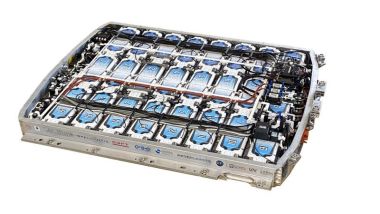 Batteria intelligente Stellantis IBIS: promette maggiore efficienza, sostenibilità e costi inferiori