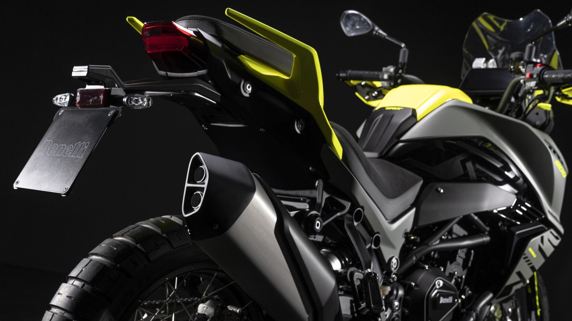 Nuova Benelli TRK 800 2023: info, data d'arrivo e prezzo