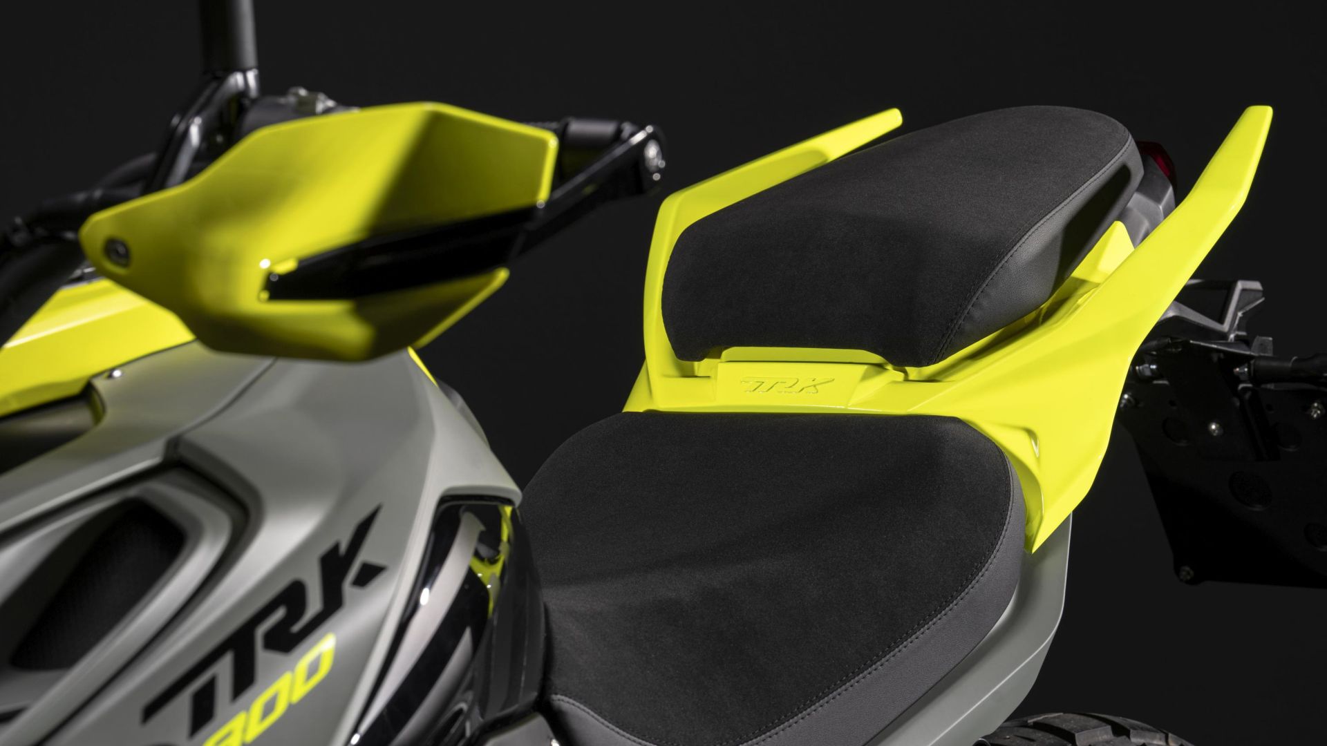 Nuova Benelli TRK 800 2023: info, data d'arrivo e prezzo