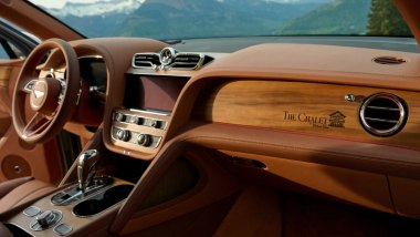 Bentley Bentayga Chalet Edition: abitacolo esclusivo con finiture in legno e incisioni laser