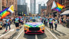 Manchester Pride: una Bentley Continental GTC per la comunità LGBTQ+